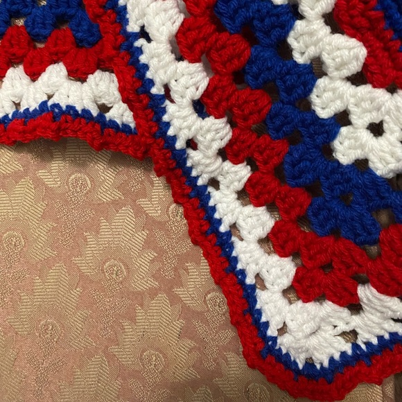 Crocheted Afghan - Picture 4 of 4